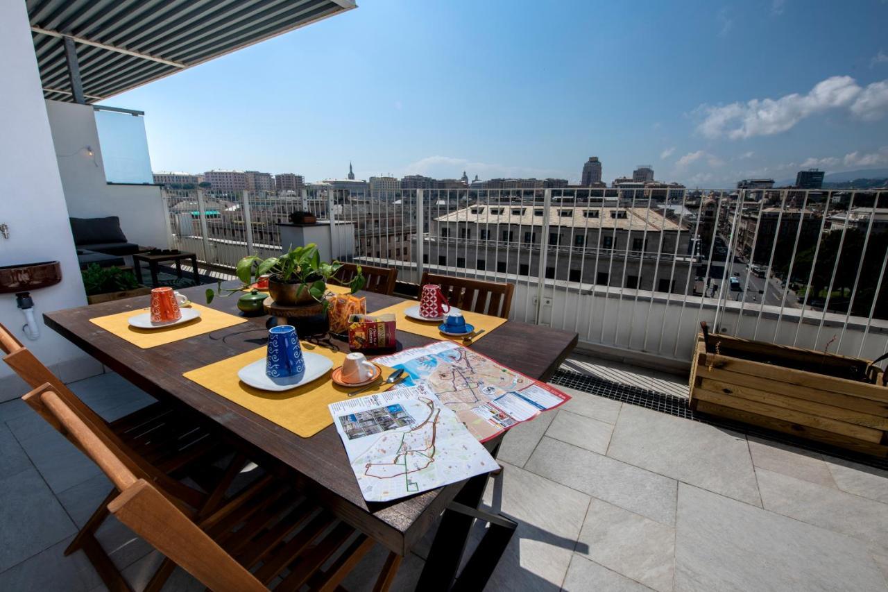 Attico Luxury Con Parcheggio E Terrazza Vista Mozzafiato Apartman Genova Kültér fotó