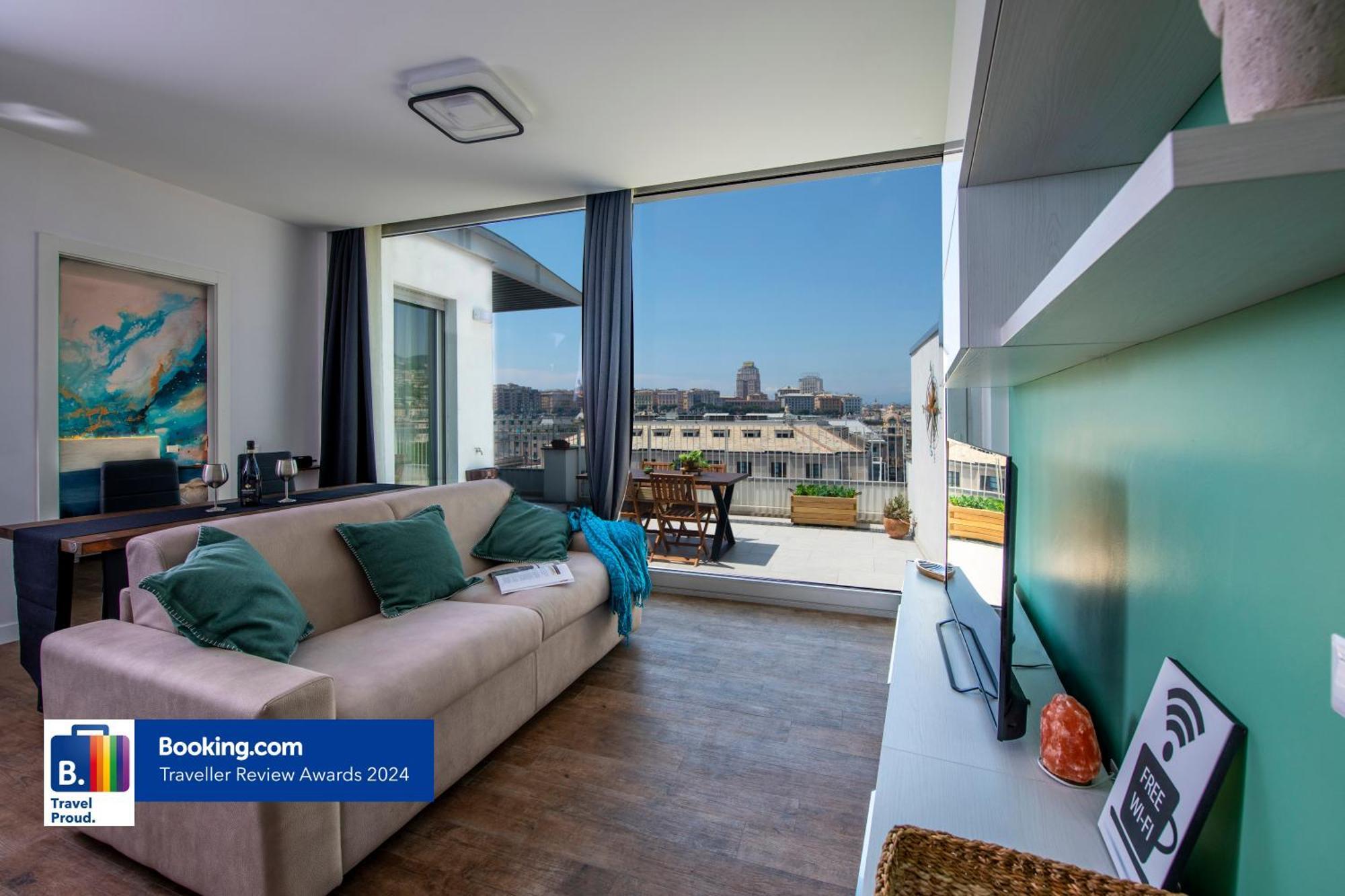 Attico Luxury Con Parcheggio E Terrazza Vista Mozzafiato Apartman Genova Kültér fotó