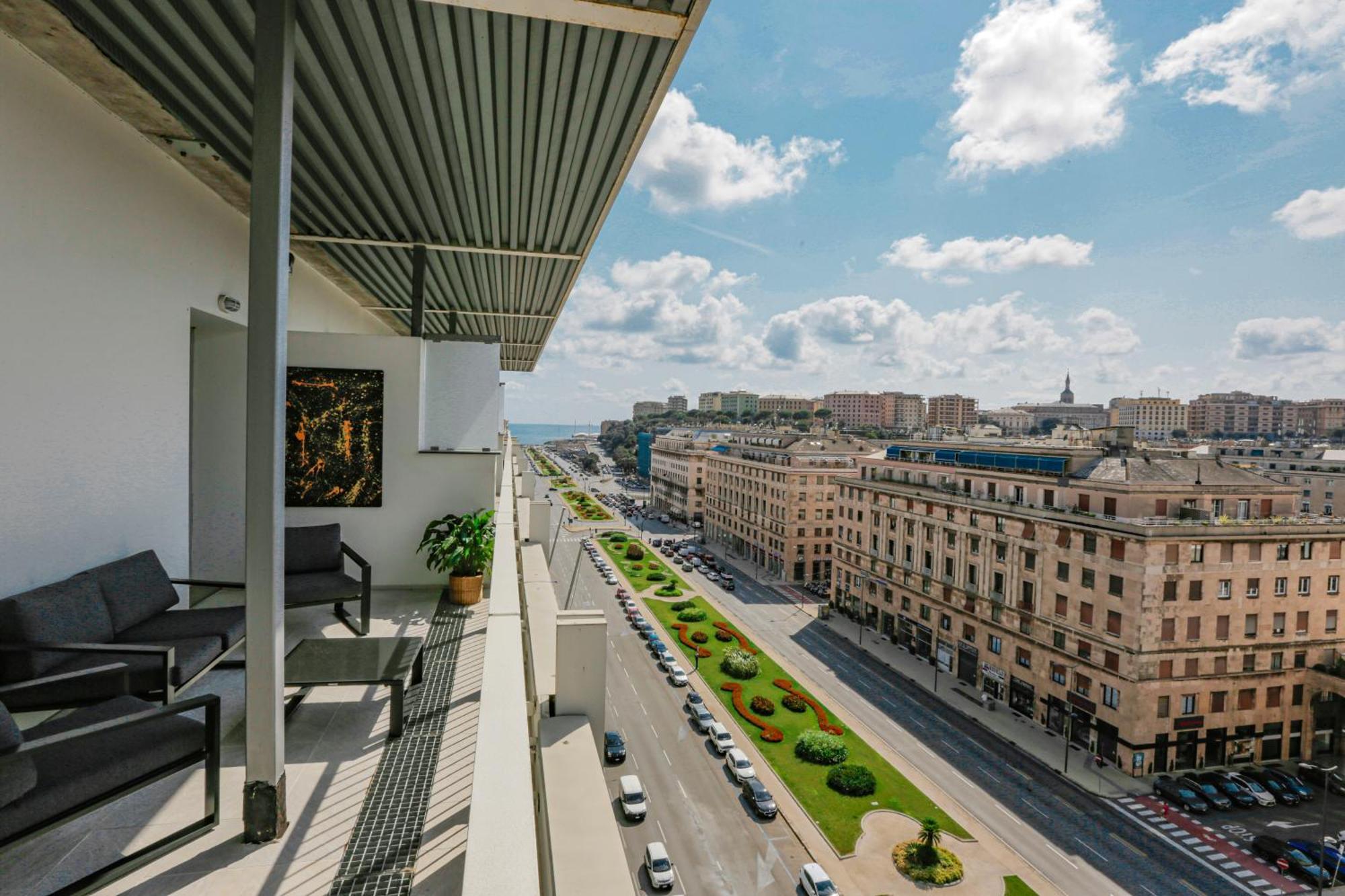 Attico Luxury Con Parcheggio E Terrazza Vista Mozzafiato Apartman Genova Szoba fotó