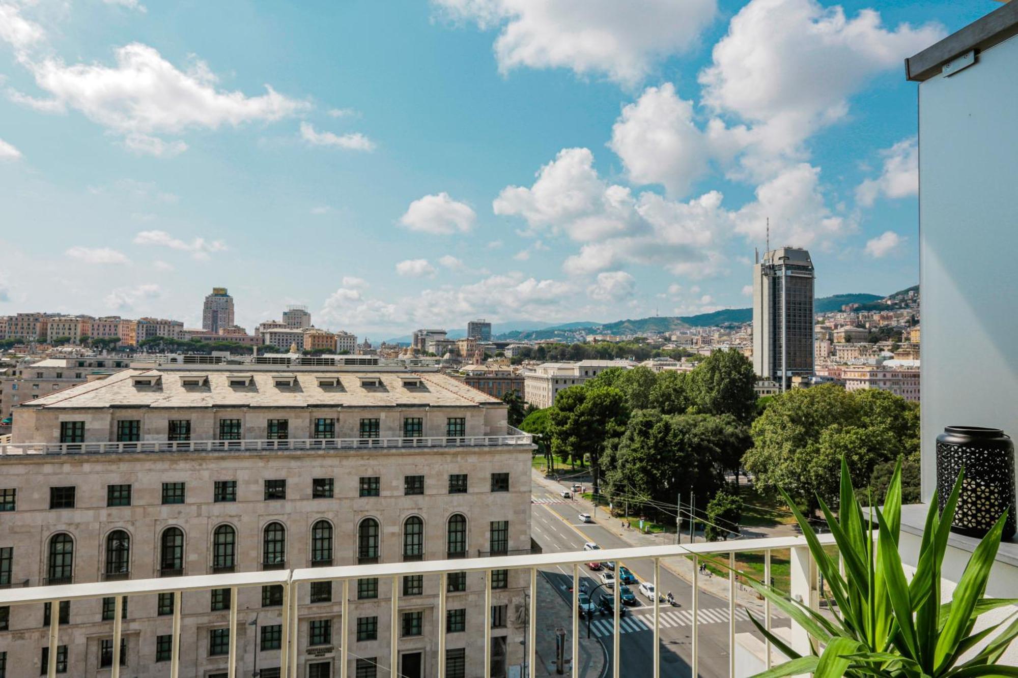 Attico Luxury Con Parcheggio E Terrazza Vista Mozzafiato Apartman Genova Szoba fotó